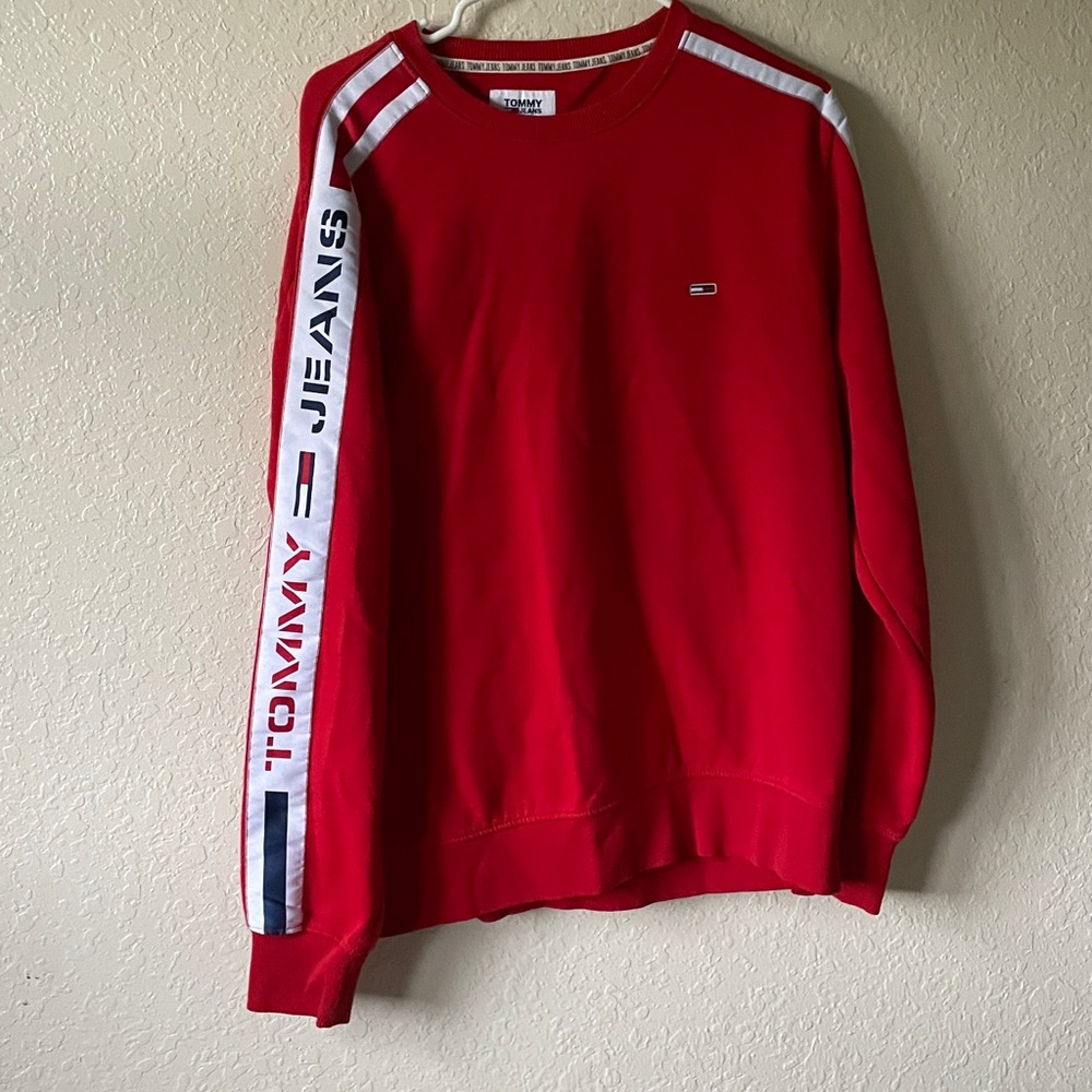 Tommy Hilfiger Red Crewneck long sleeve outdoor casual